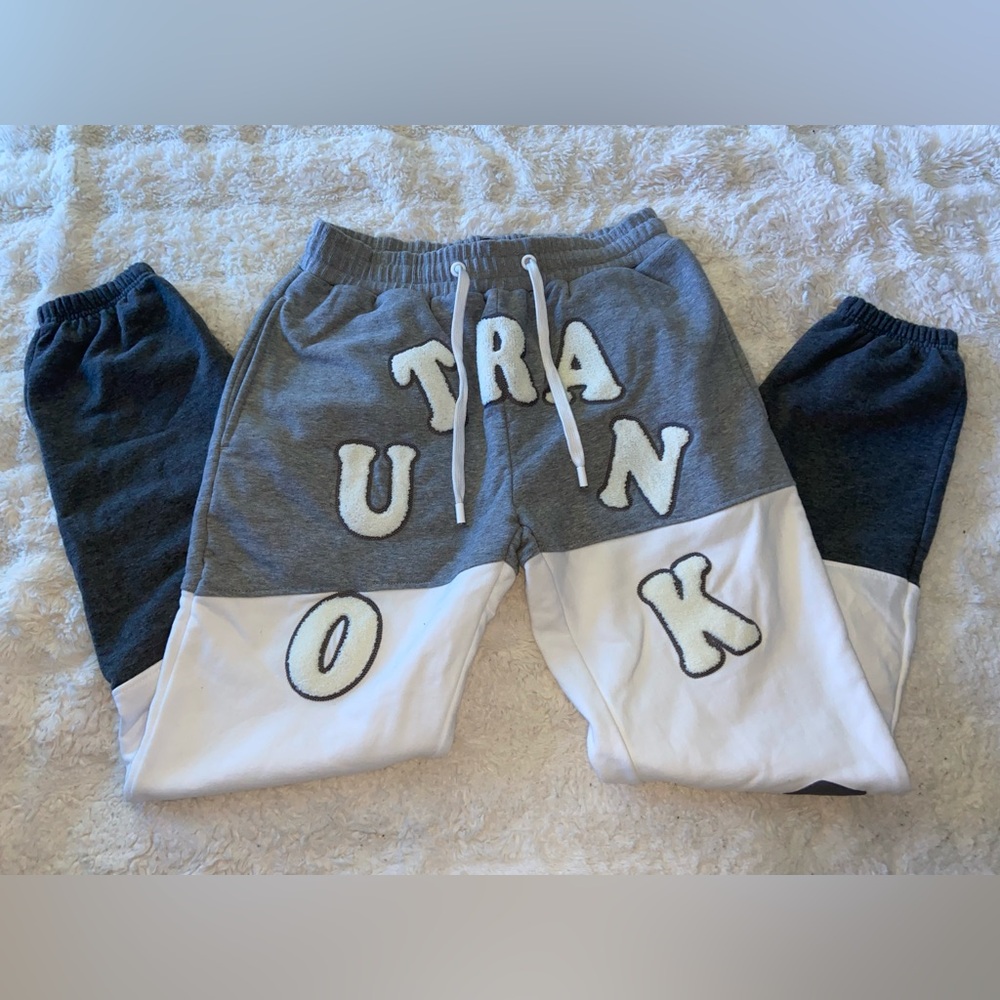 Gray and White Color-Blocked Sweatpants with Elastic Waistband
